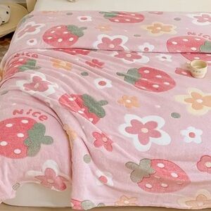 Pink Strawberry Blanket Soft Cozy Floral Kawaii Cottagecore Whimsical Bedding